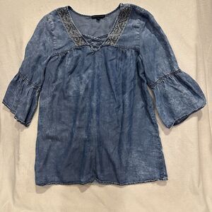Embroidered V-Neck Pullover Peasant Top Women’s Size M  Blue V-Neck 3/4 Sleeve